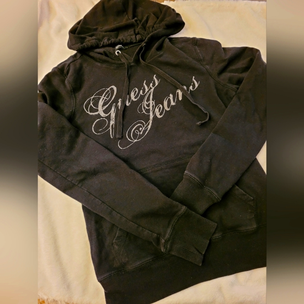 Guess Women's Sweater - Fits as a Size XS